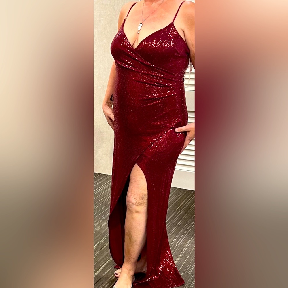 Red Sequin prom/cocktail dress NWT